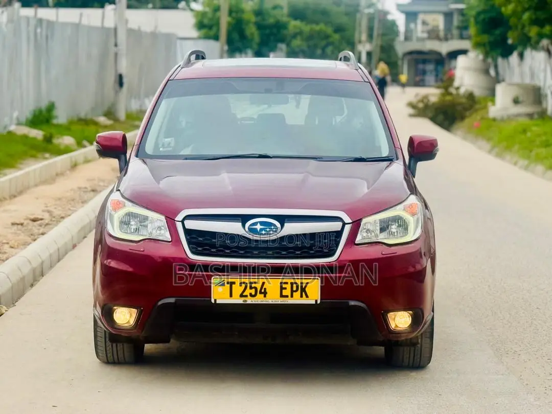 Subaru Forester SV Premium 2014 Red