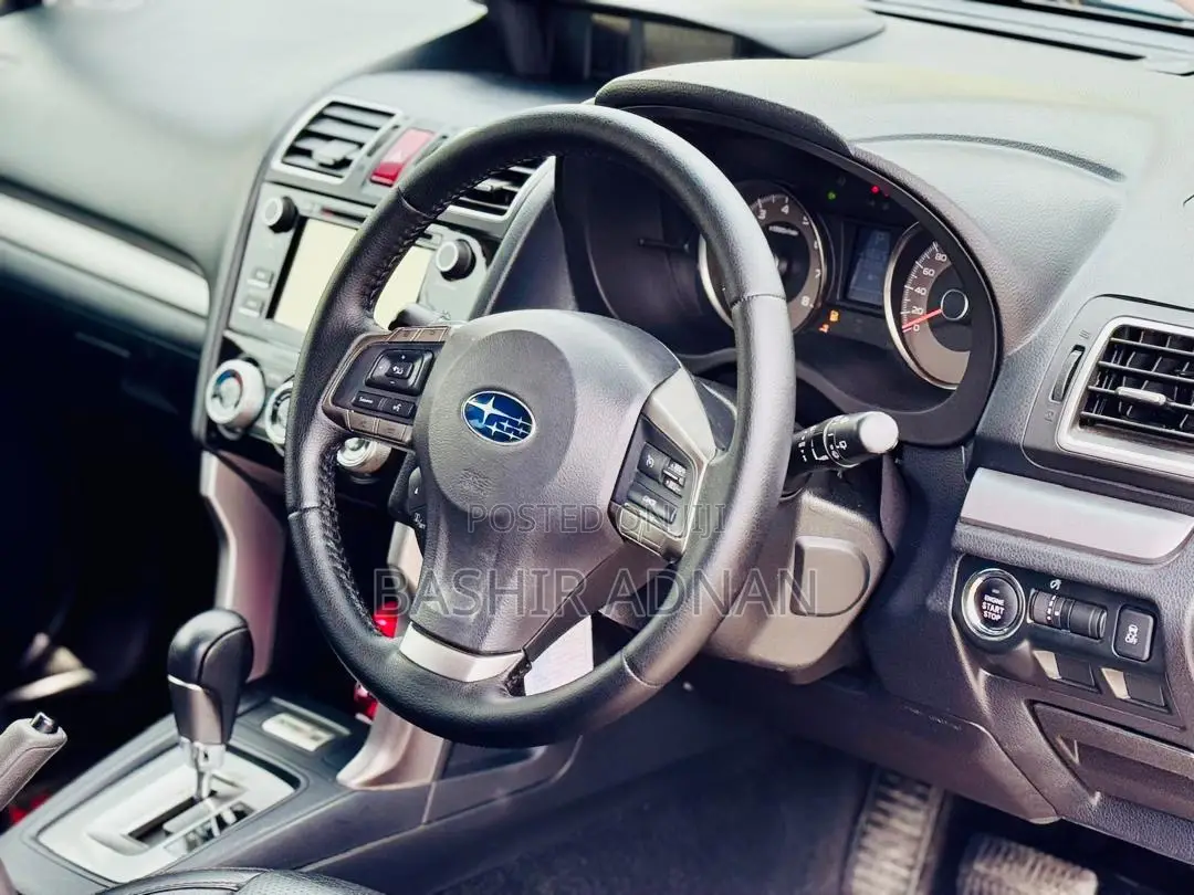 Subaru Forester SV Premium 2014 Red