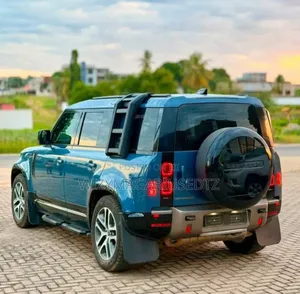 Land Rover Defender 2021 Burgundy