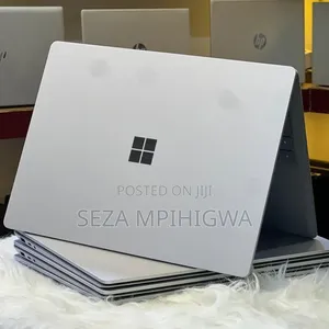 New Laptop Microsoft Surface Laptop 4 8GB Intel Core i5 SSD 256GB
