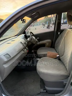 Nissan March 2010 Beige