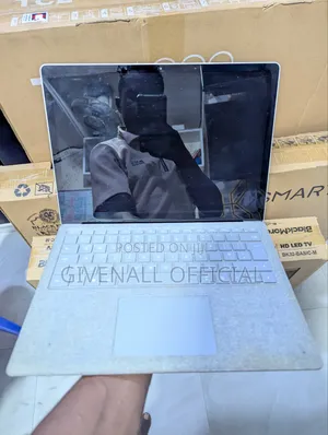 Laptop Microsoft Surface Laptop 2 8GB Intel Core i5 SSD 256GB