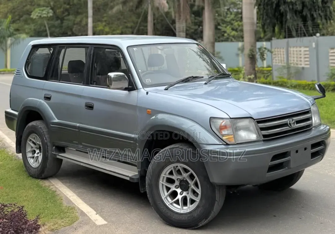 Toyota Land Cruiser Prado 1997 Gray