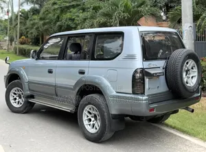 Toyota Land Cruiser Prado 1997 Gray
