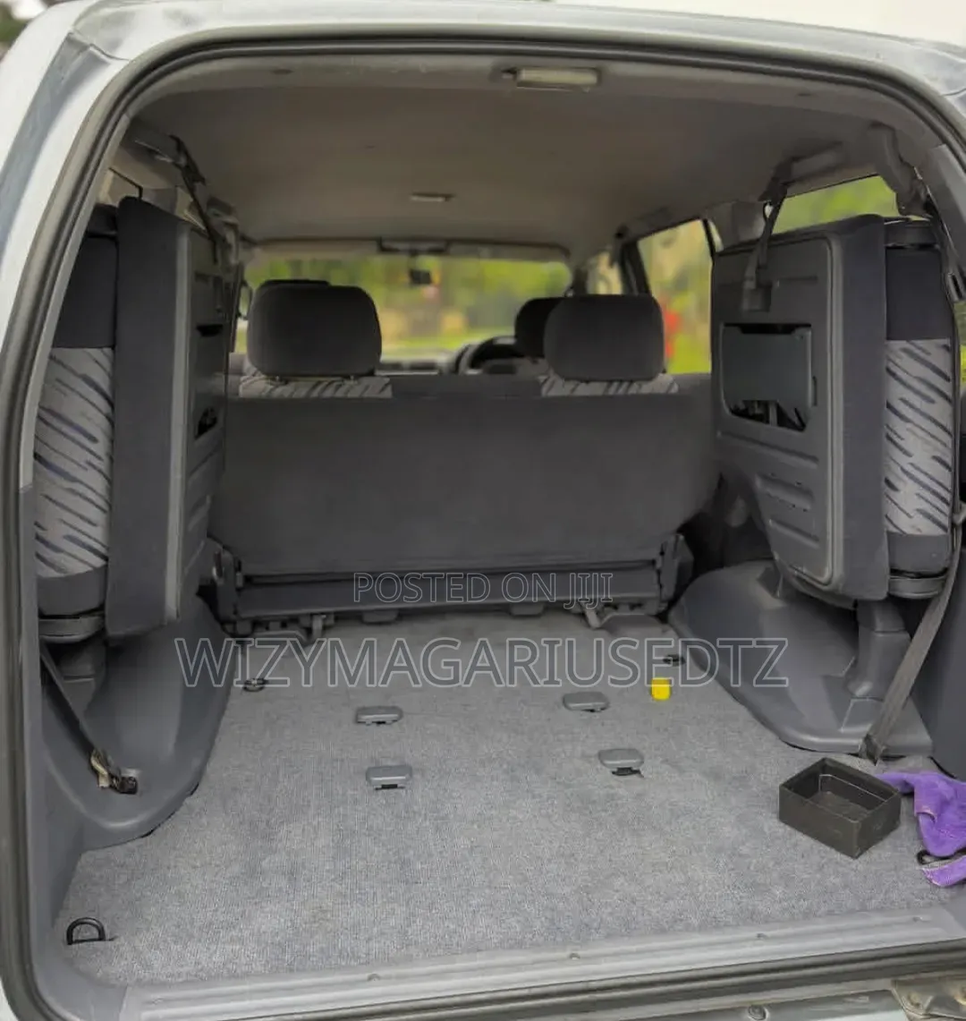 Toyota Land Cruiser Prado 1997 Gray