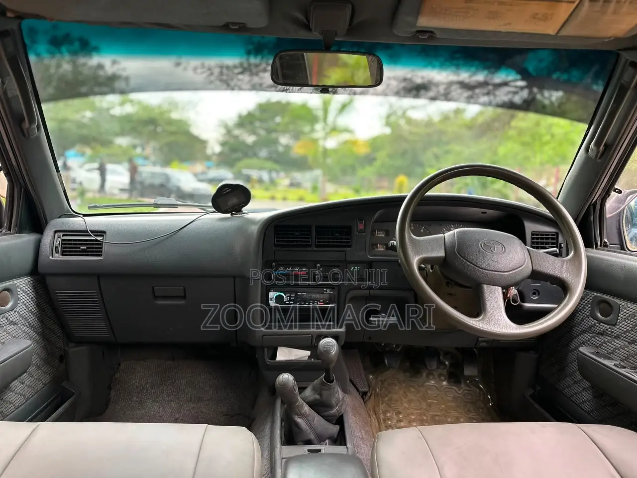 Toyota Hilux 2003 Green