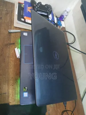 Laptop Dell G3 15 3579 16GB Intel Core i5 HDD+SSD 512GB