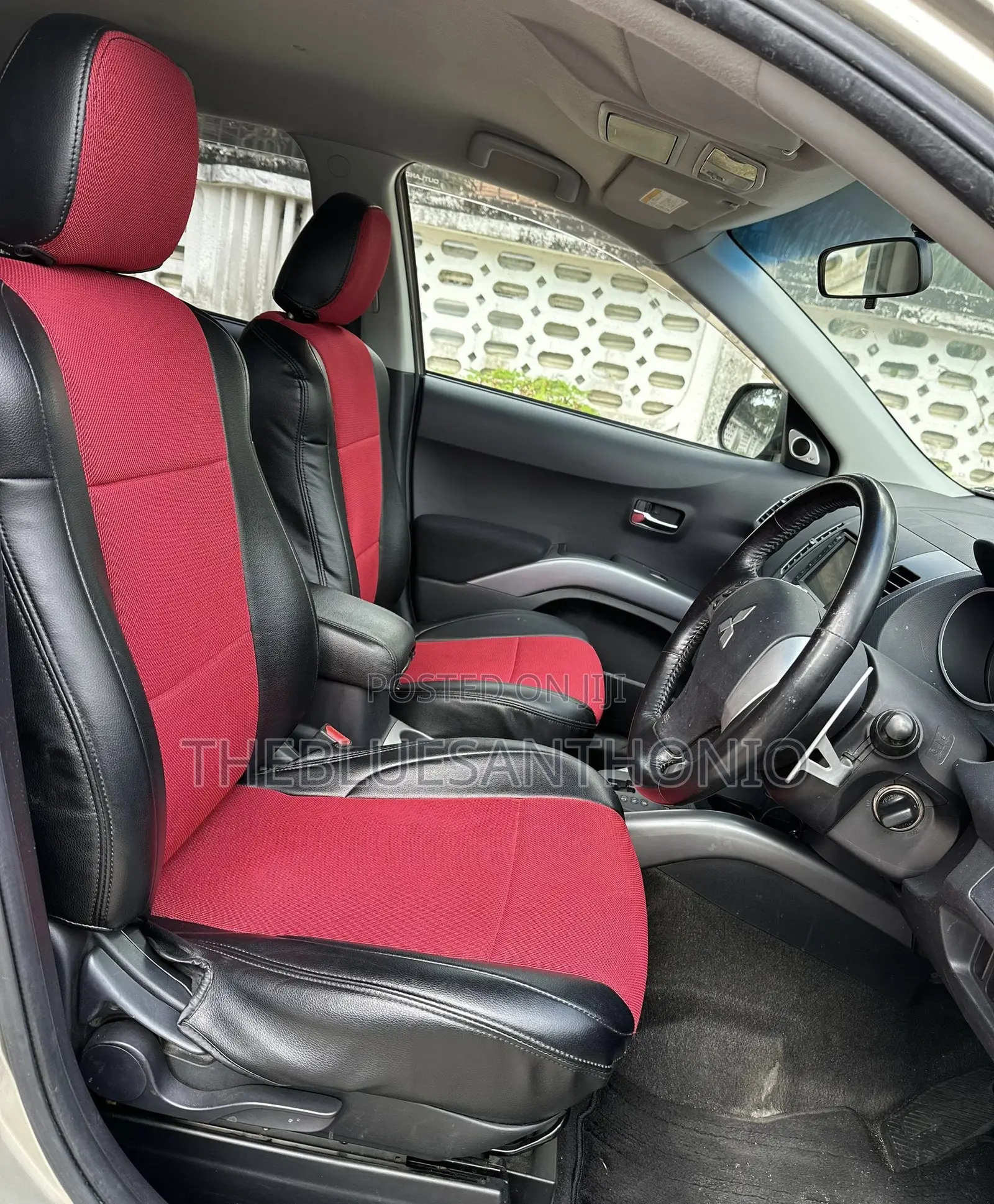 Mitsubishi Outlander 2009 Gold