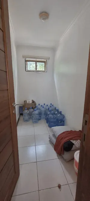 4bdrm House in Masaki for rent