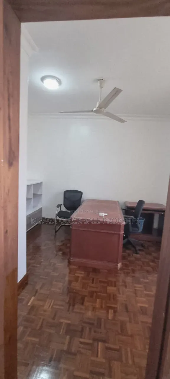 4bdrm House in Masaki for rent