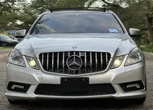 Mercedes-Benz E250 2011 Silver