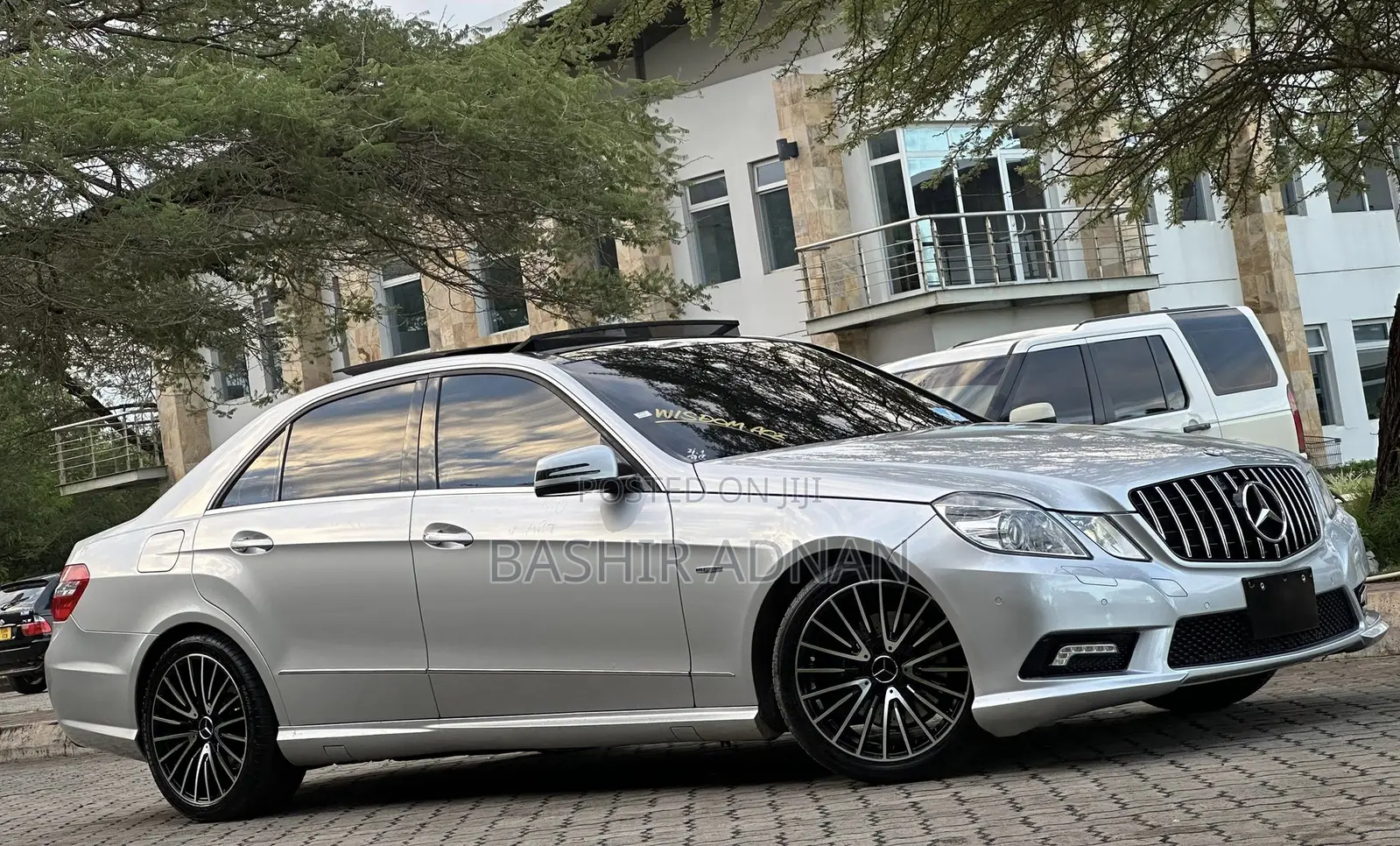 Mercedes-Benz E250 2011 Silver