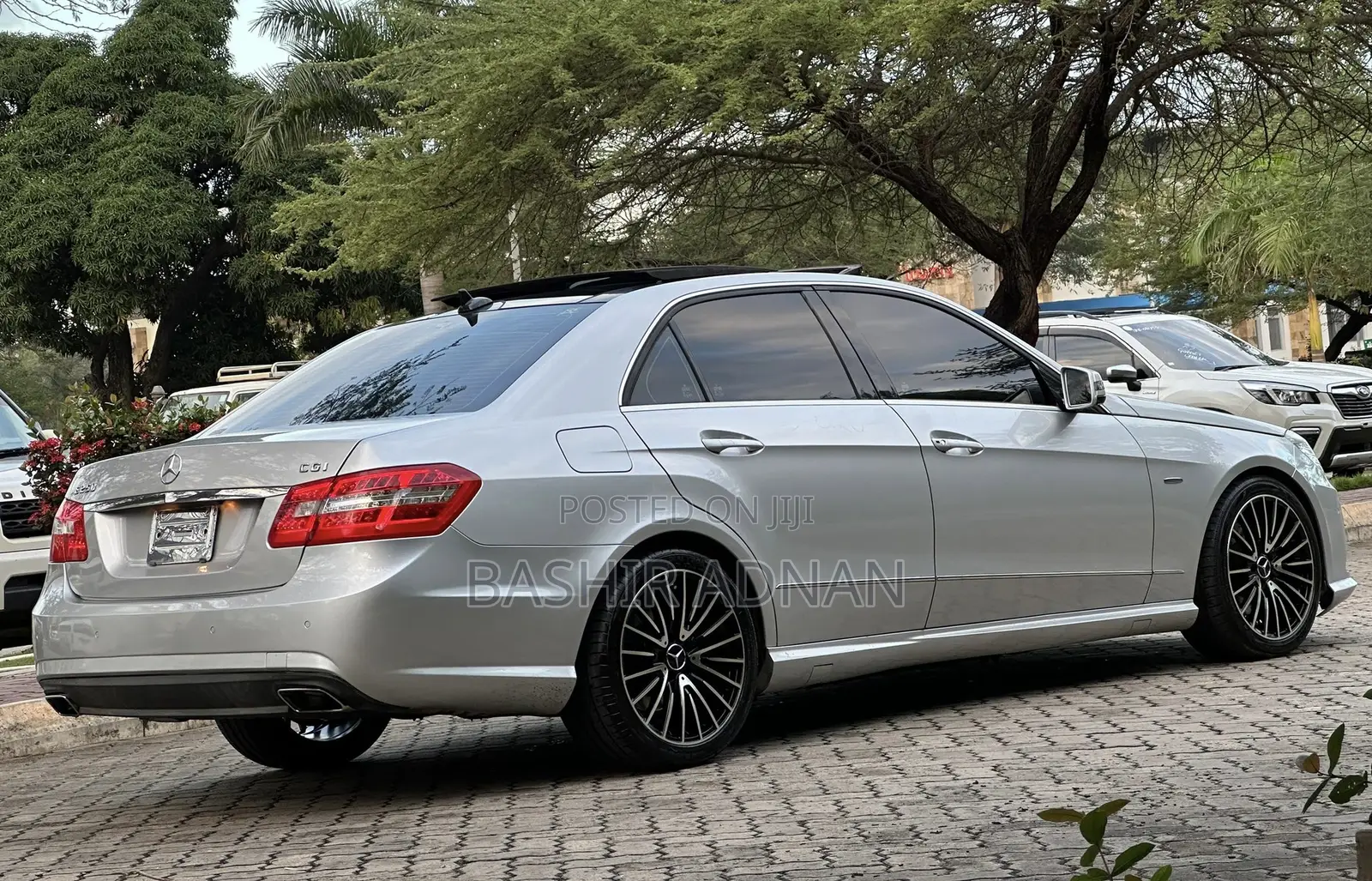 Mercedes-Benz E250 2011 Silver