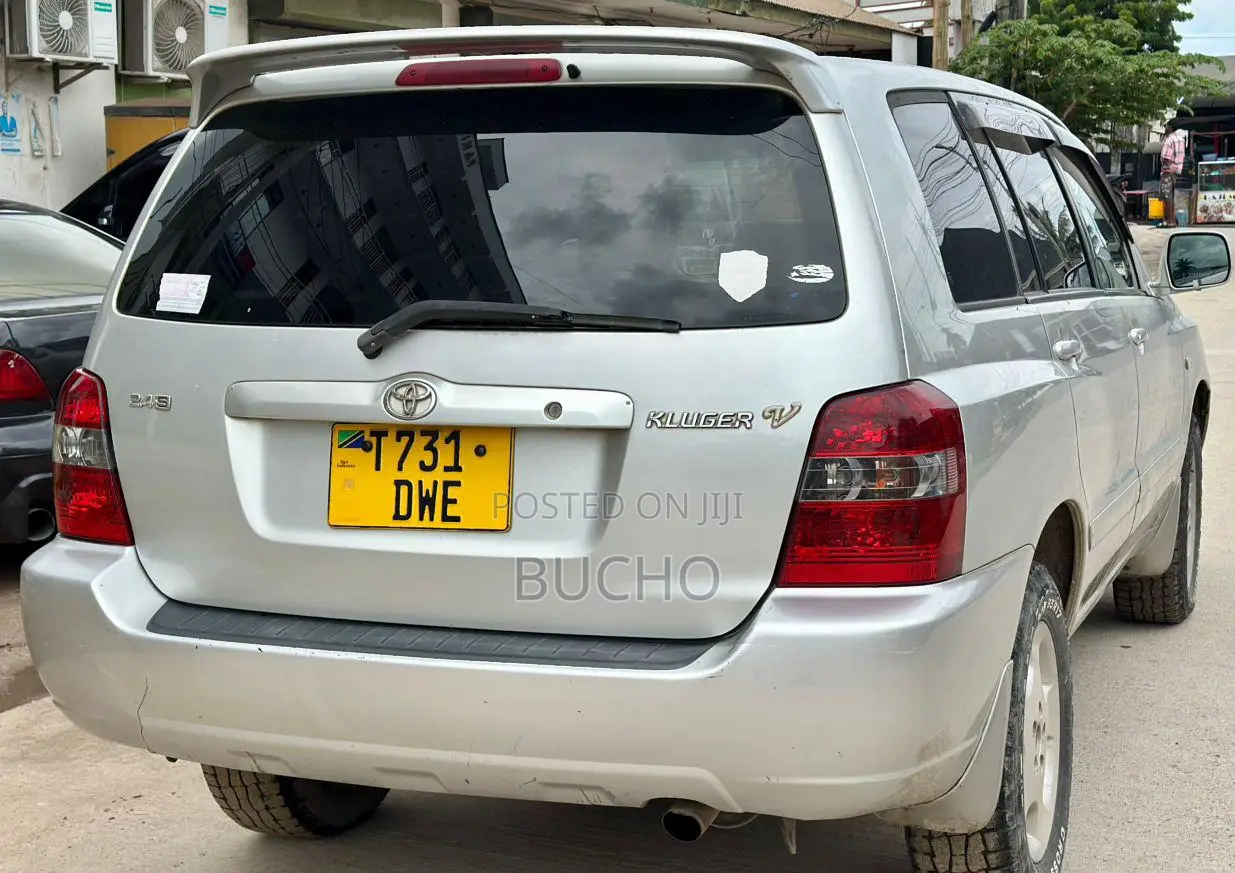 Toyota Kluger 2008 Silver