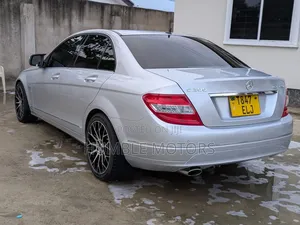 Mercedes-Benz C200 2008 Silver