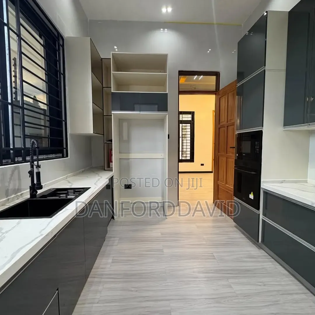 4bdrm House in Kahwa Real Estate, Goba for sale