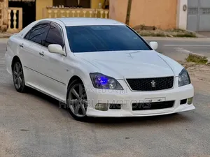 Toyota Crown 2007 White