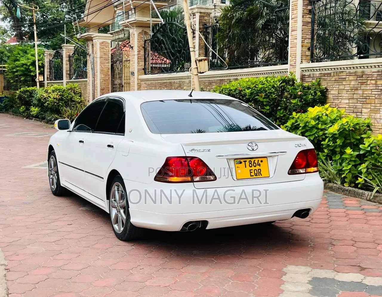 Toyota Crown 2008 White