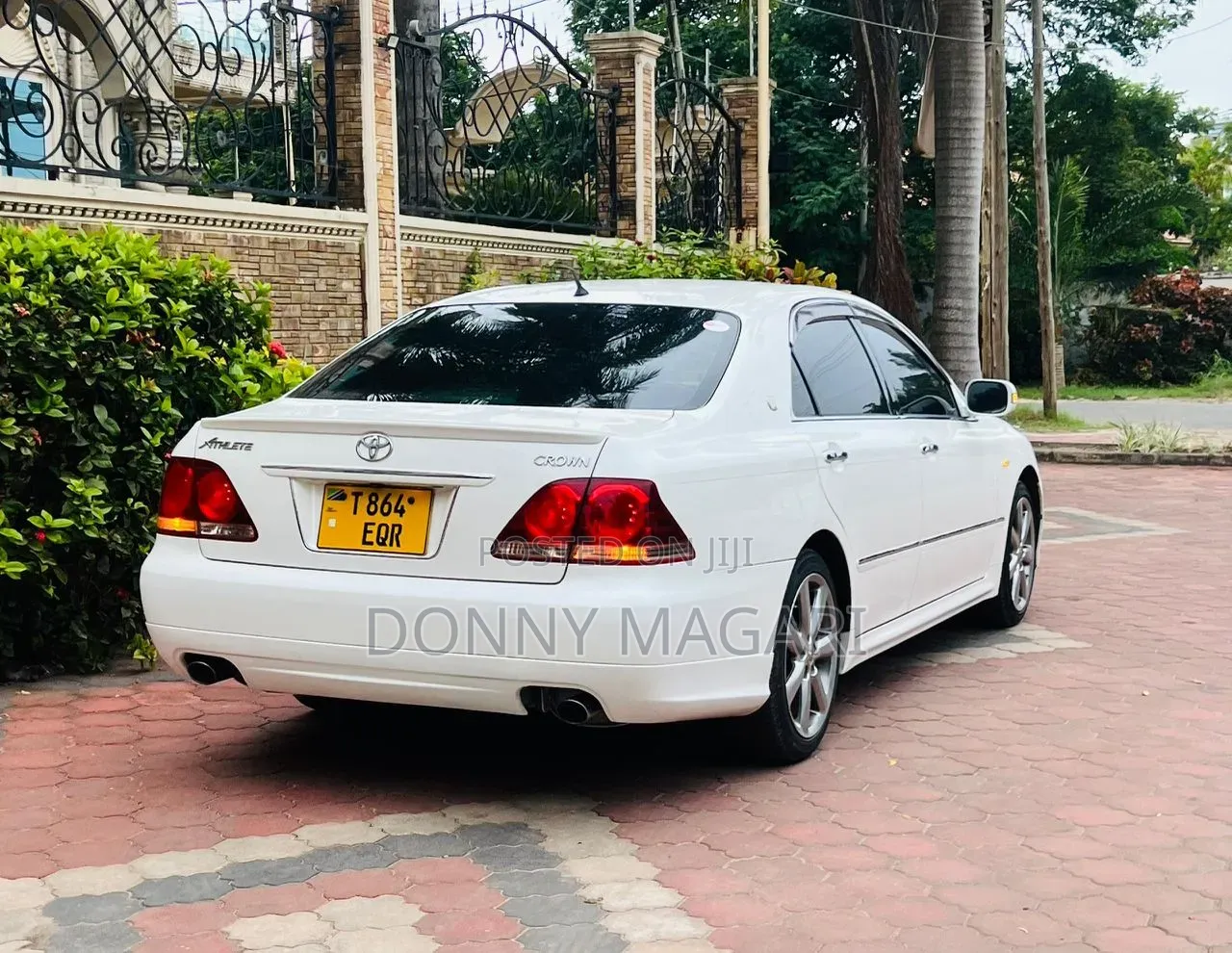 Toyota Crown 2008 White