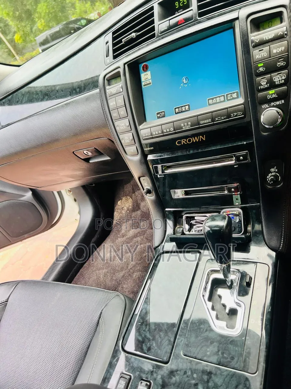 Toyota Crown 2008 White