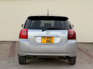 Toyota Allex 2005 Silver