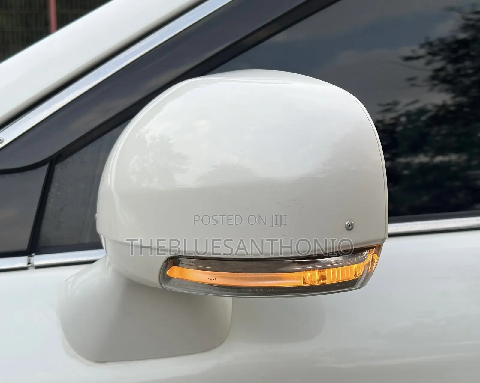 Toyota Crown 2009 White