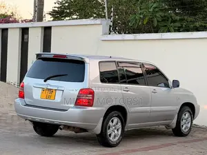Toyota Kluger 2006 Silver