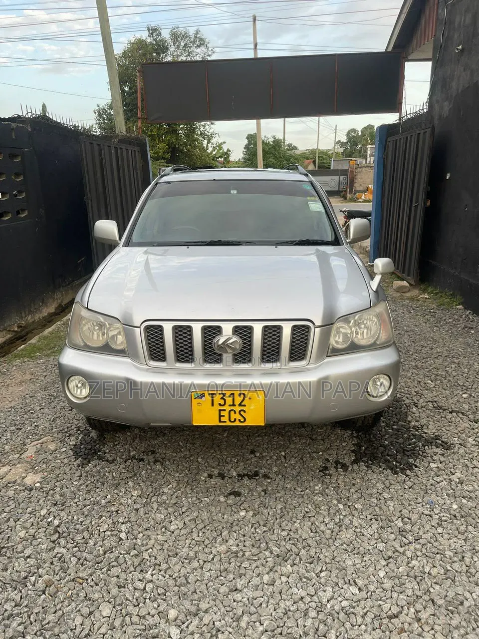 Toyota Kluger 2006 Silver