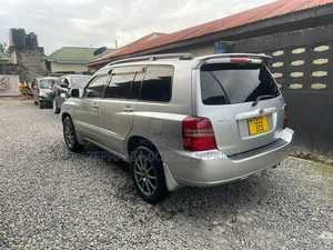 Toyota Kluger 2006 Silver