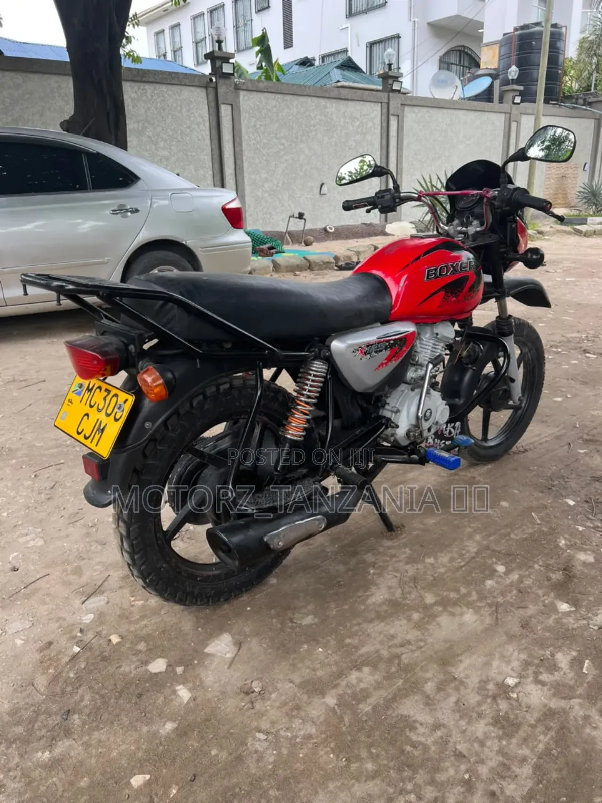 Bajaj Boxer X125 2021 Red