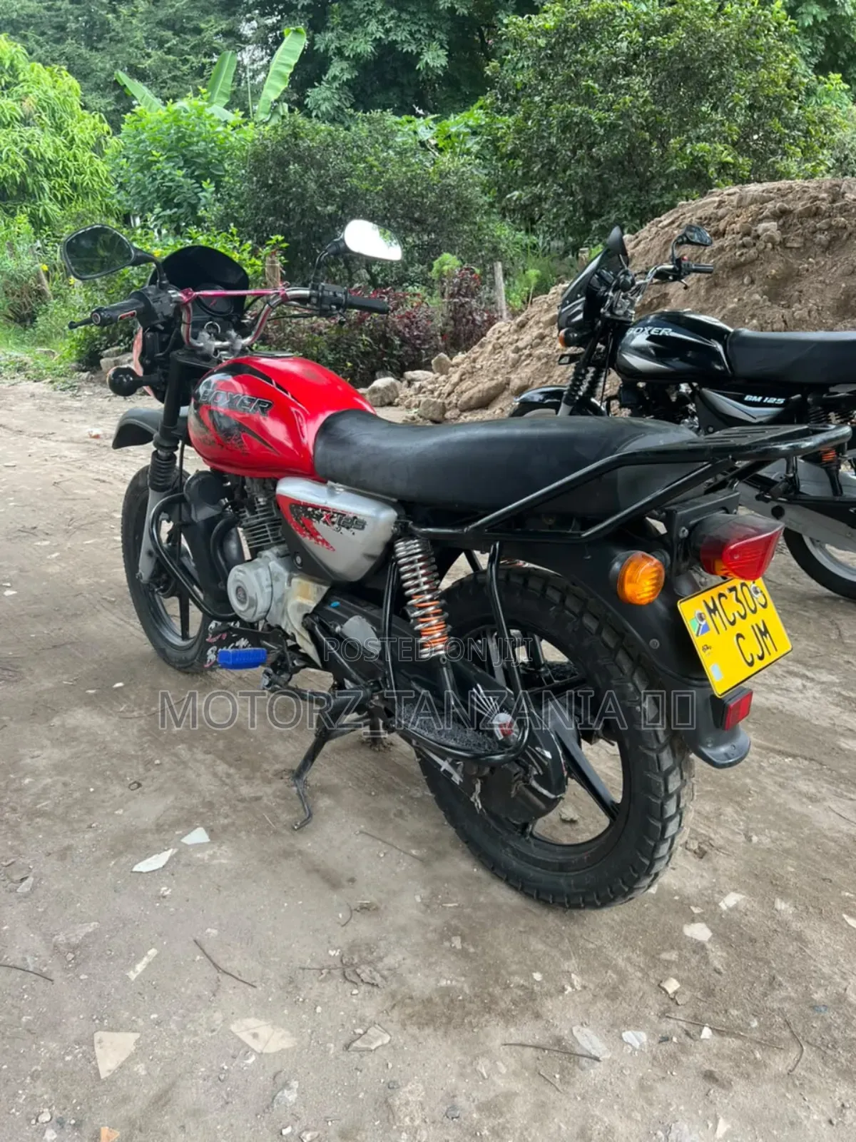 Bajaj Boxer X125 2021 Red