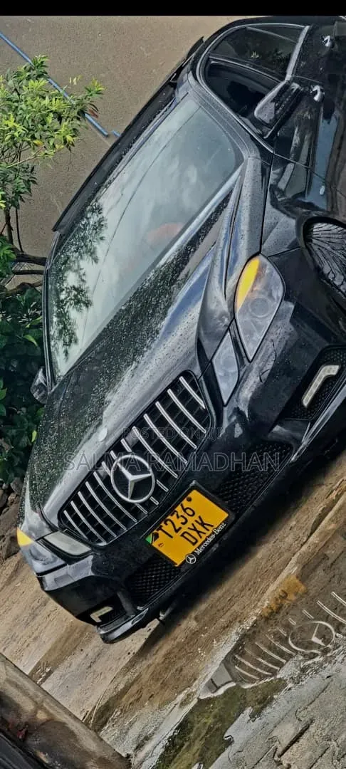 Mercedes-Benz E250 2011 Black