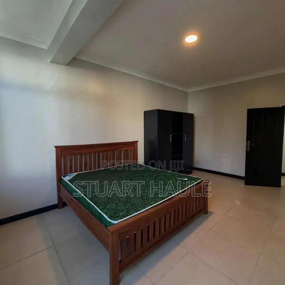 Furnished 4bdrm Apartment in Oyster Bay for rent