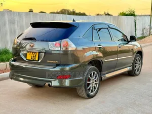 Toyota Harrier 2006 Gray