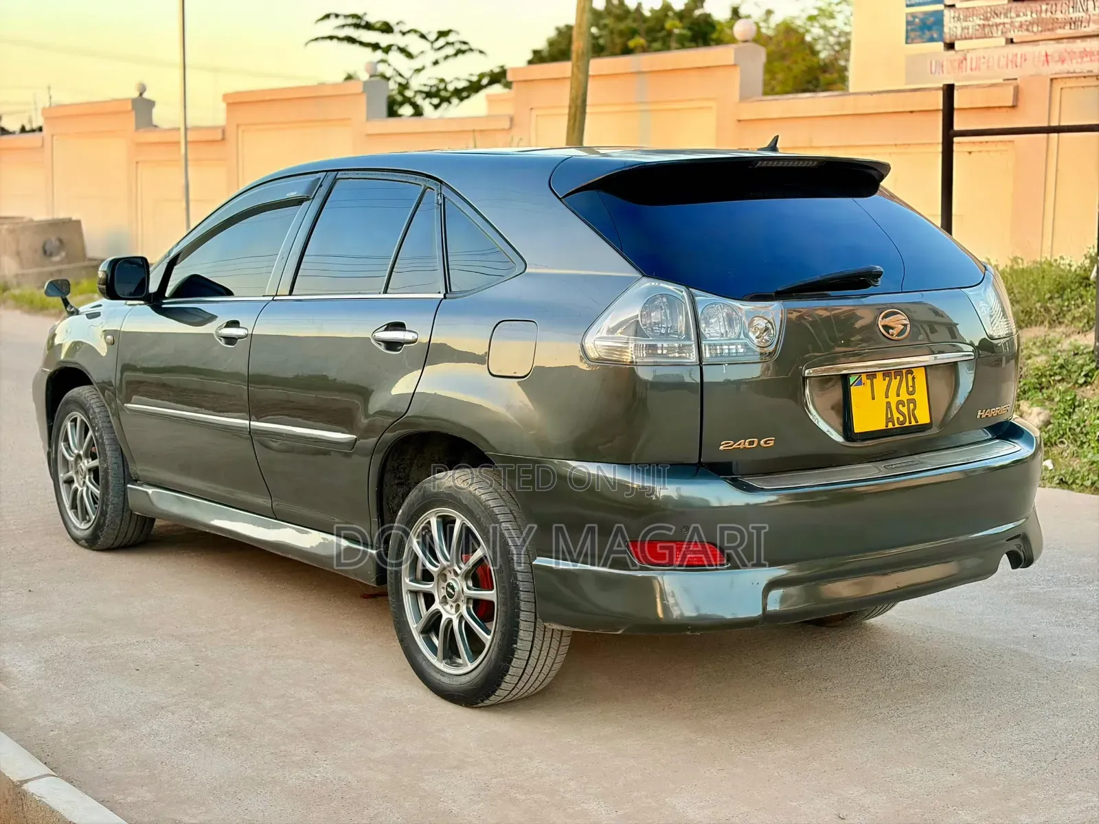 Toyota Harrier 2006 Gray