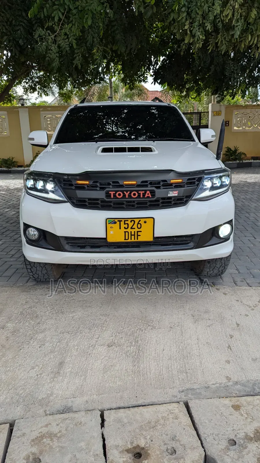 Toyota Fortuner 2014 White