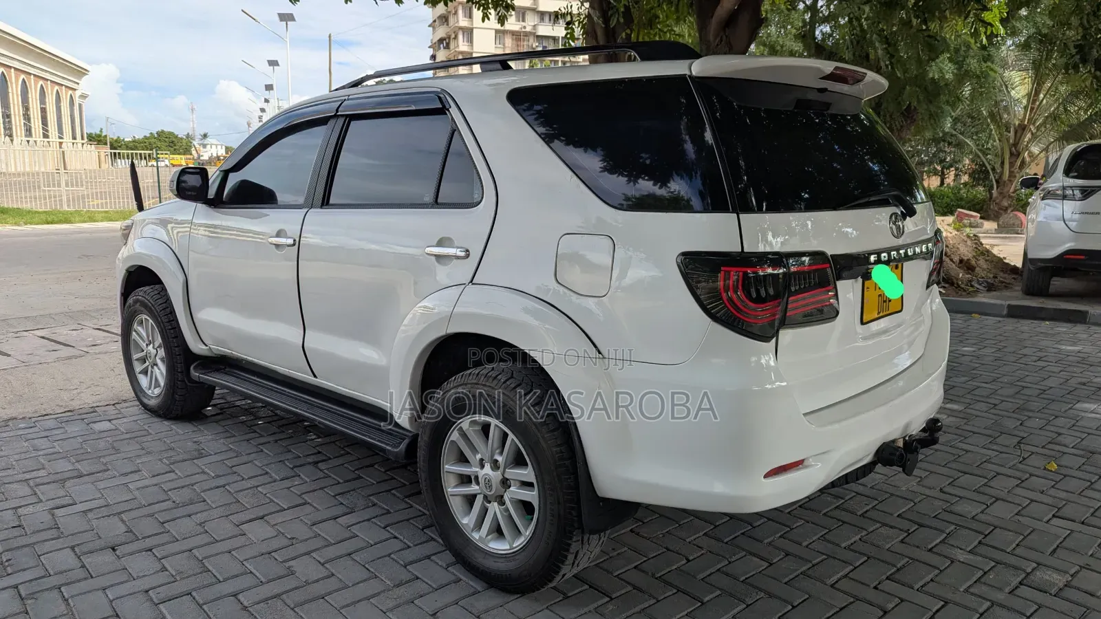 Toyota Fortuner 2014 White