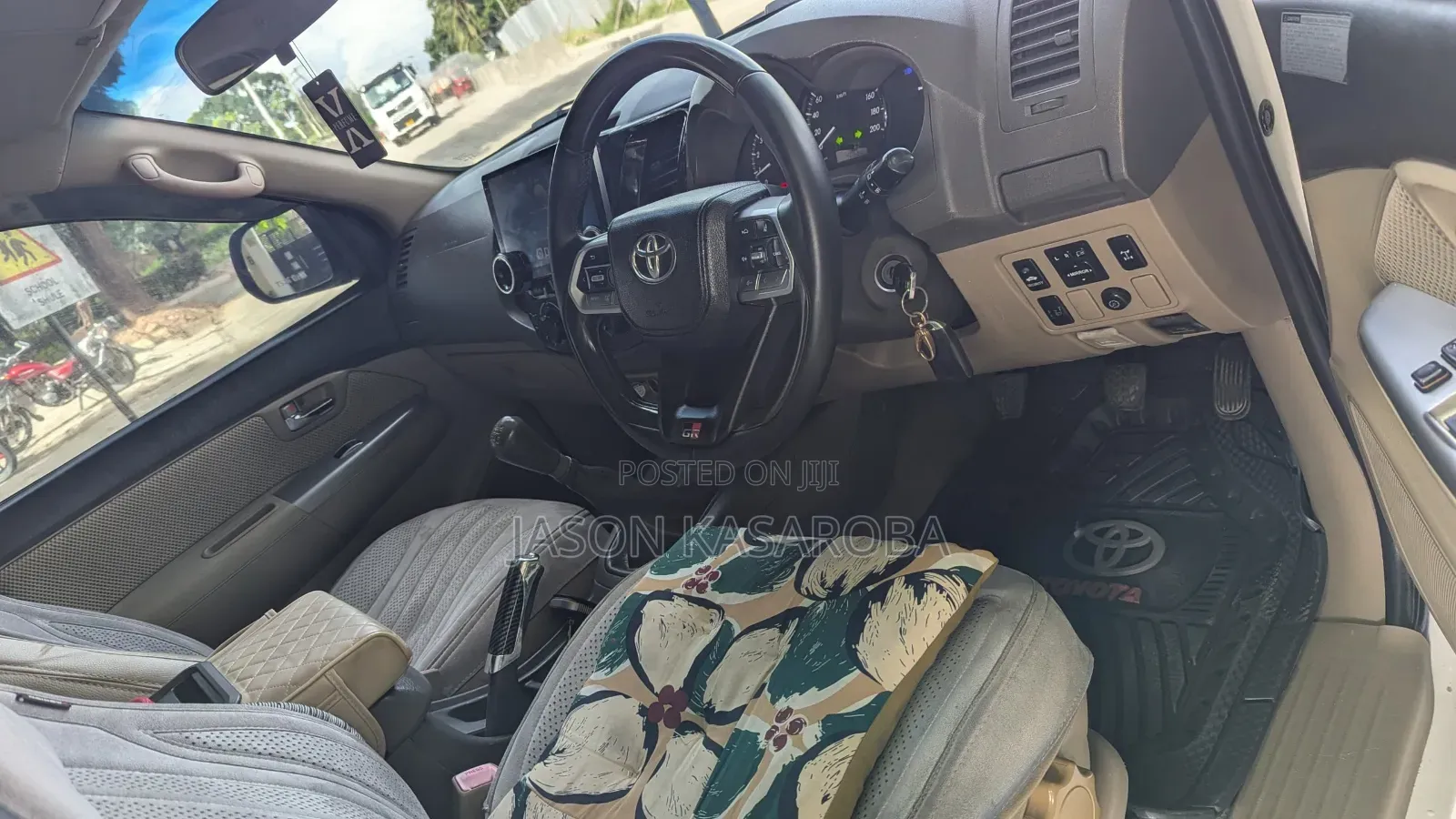 Toyota Fortuner 2014 White