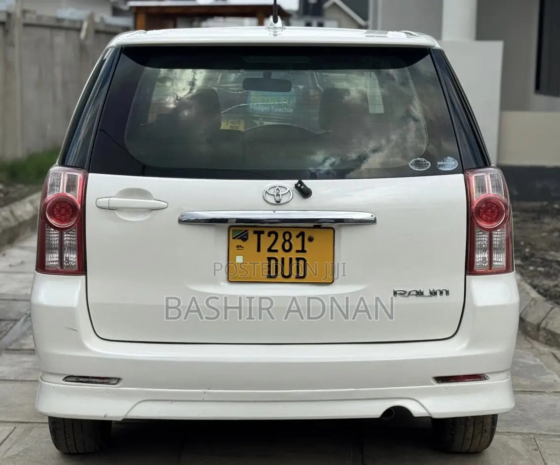 Toyota Raum 1.5 FWD 2007 White