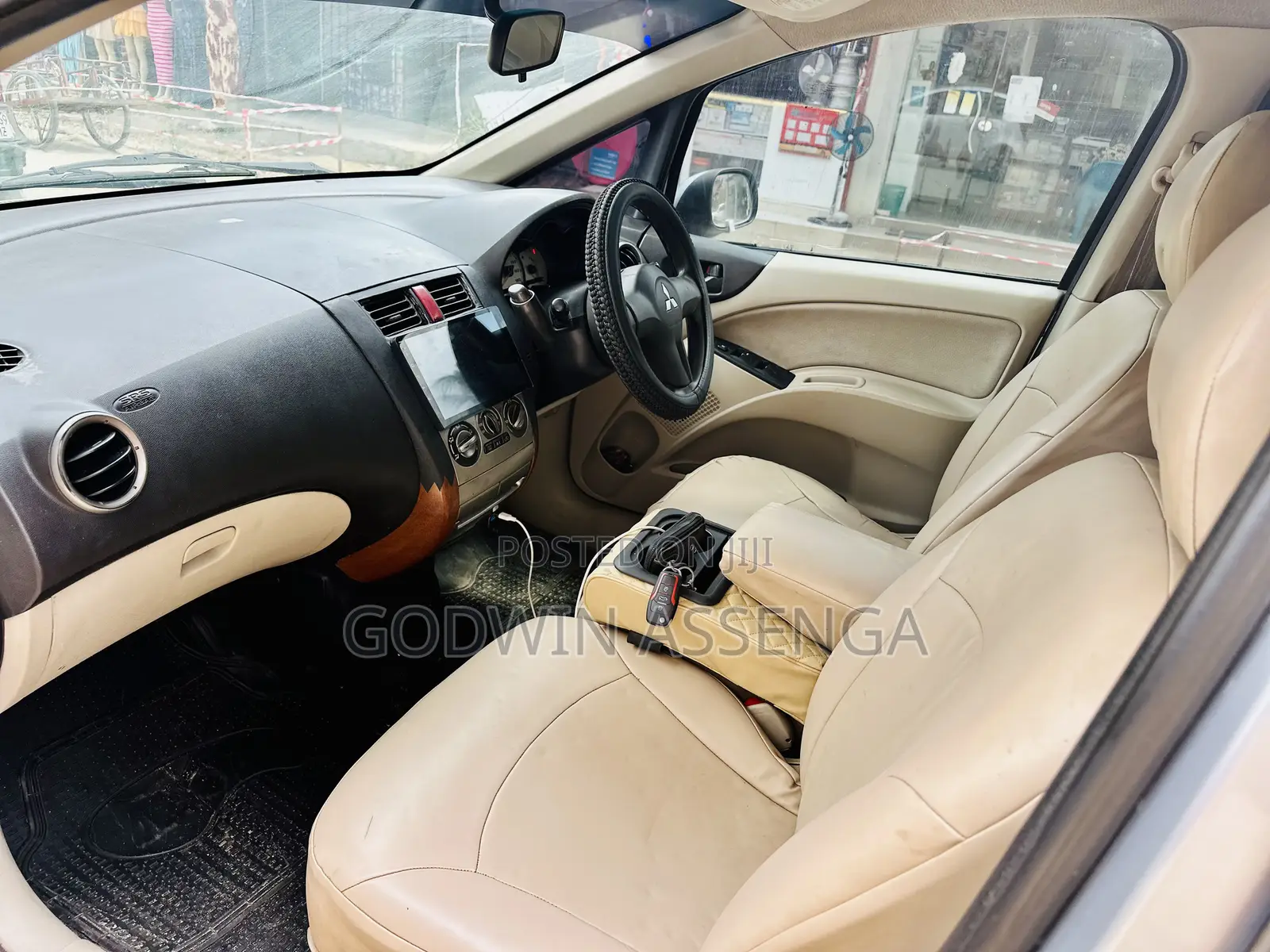 Mitsubishi Colt 2005 Silver
