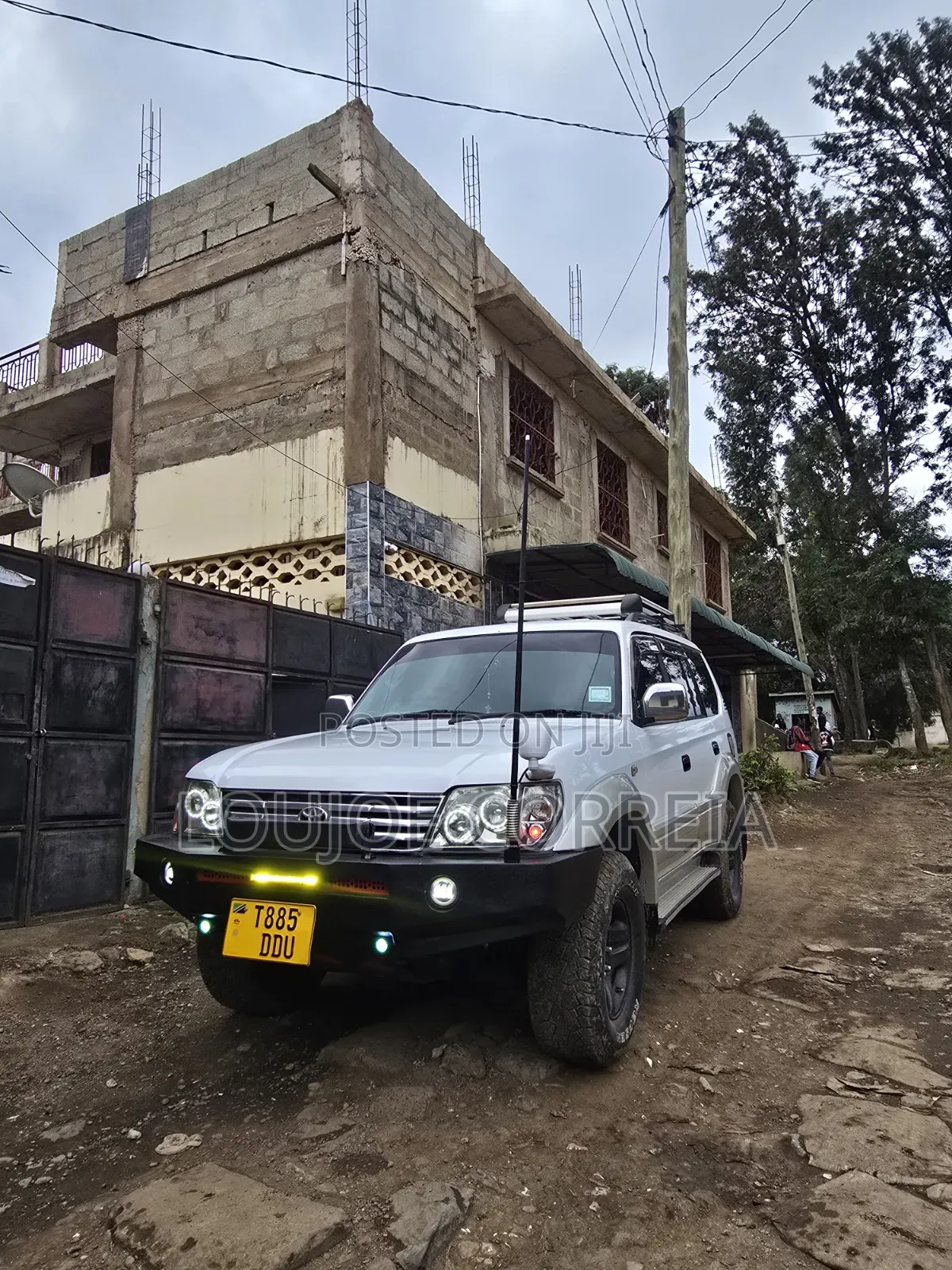 Toyota Land Cruiser Prado 1998 White