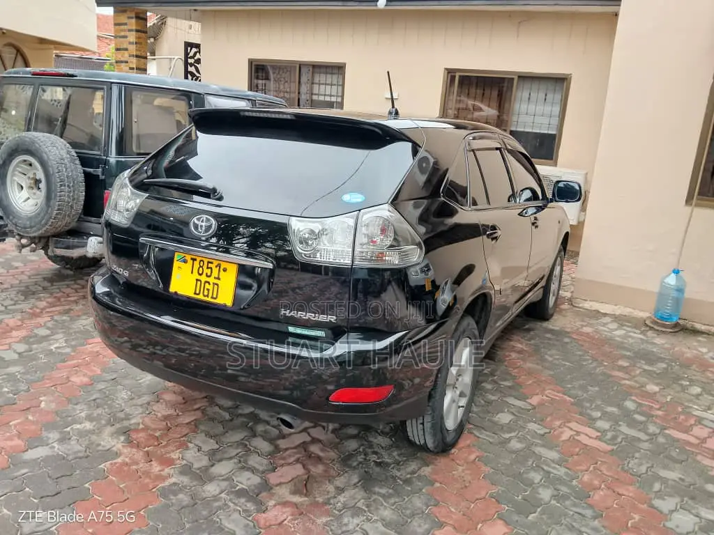 Toyota Harrier 2009 Black