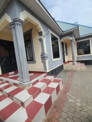 Furnished 4bdrm House in Biriani Real Estate, Chamazi for sale