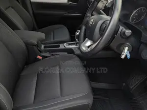 Toyota Hilux 2018 Red