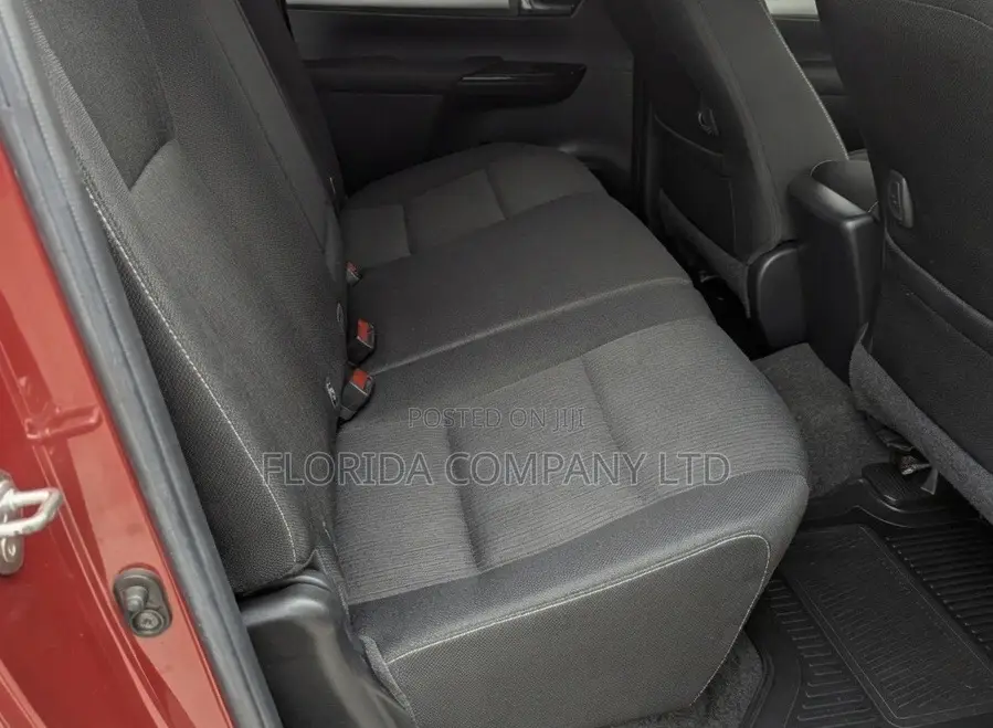 Toyota Hilux 2018 Red
