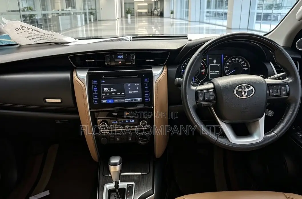 Toyota Fortuner 2017 Black