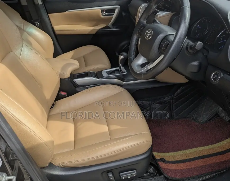 Toyota Fortuner 2017 Black