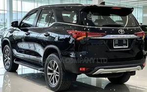Toyota Fortuner 2017 Black