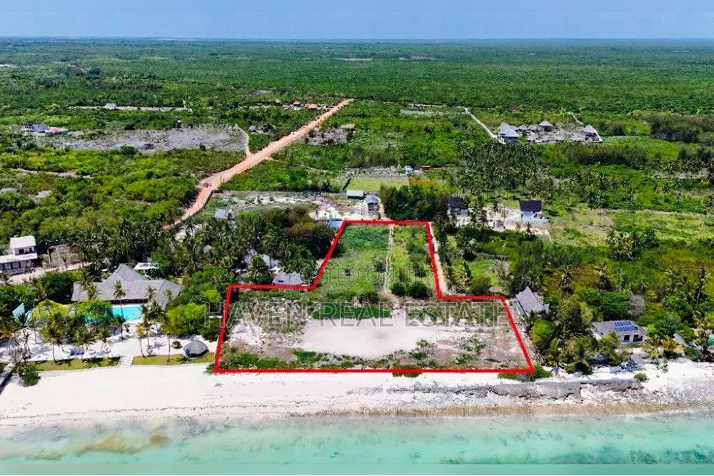 Prime Beach Plot for Sale at Jambiani Zanzibar