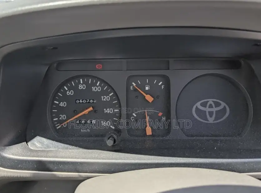 Toyota TownAce 1999 White